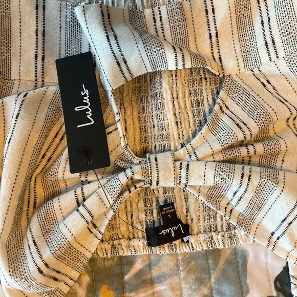 Lulus Black Striped Knot-Front Puff Sleeve Crop Top, Size Large, Black /… - Picture 9 of 10